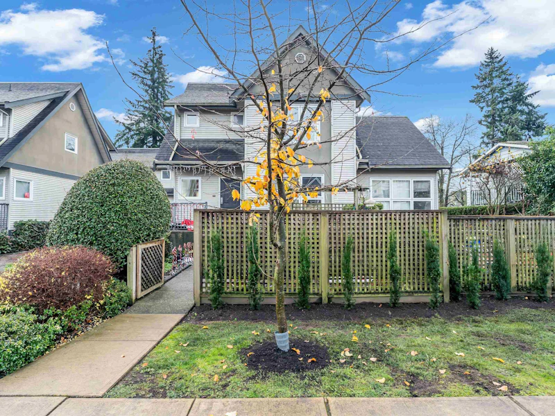 1 - 11530 84th Avenue, Delta BC V4C 2M1