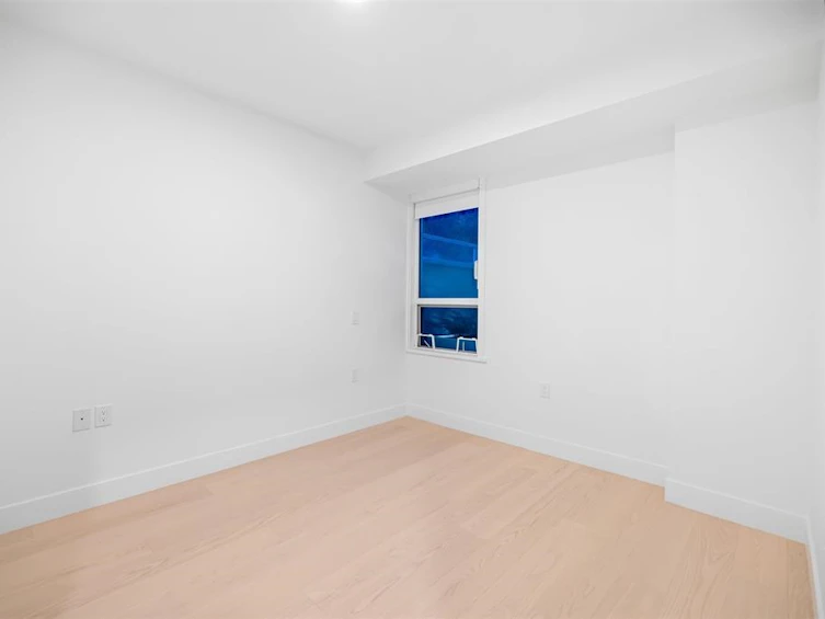 205-1331 Marine Drive, West Vancouver, BC, V7T 1B6 - 11