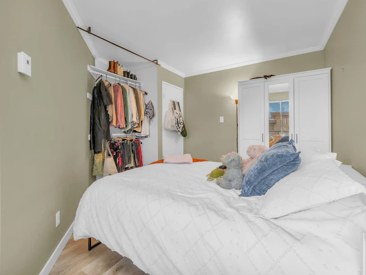 204-975 E Broadway, Vancouver, BC, V5T 1Y3 - 15