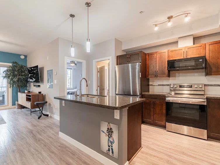 212-33898 Pine Street, Abbotsford, BC, V2S 2P3 - 7