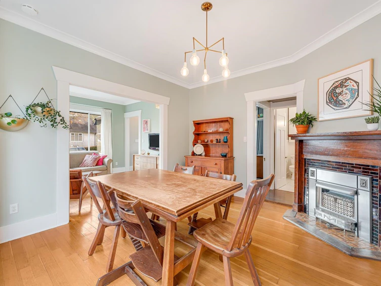 713 Fourteenth Street, New Westminster, BC, V3M 4P4 - 4