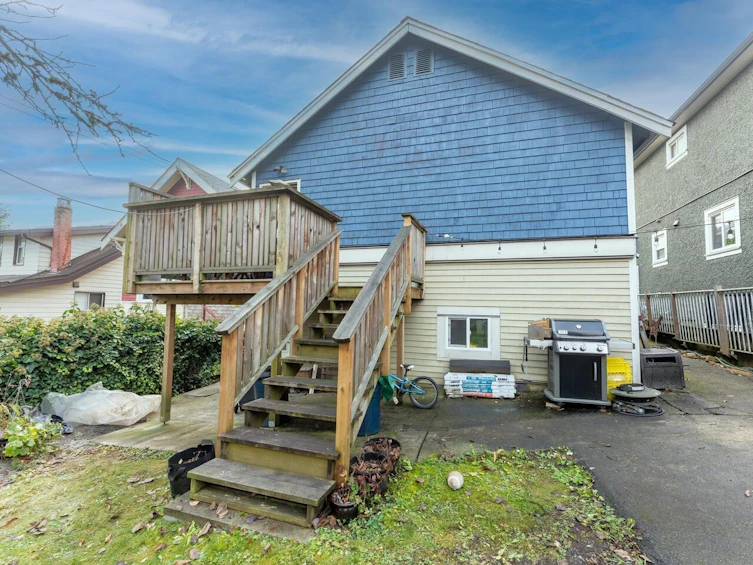 713 Fourteenth Street, New Westminster, BC, V3M 4P4 - 17