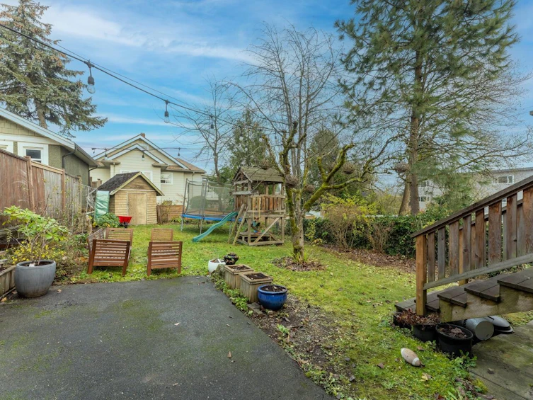 713 Fourteenth Street, New Westminster, BC, V3M 4P4 - 18