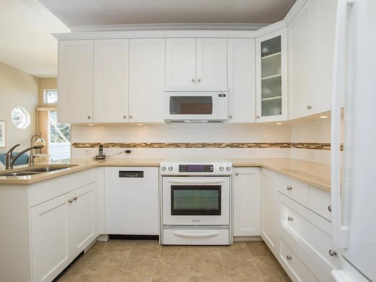 207-7671 Abercrombie Drive, Richmond, BC, V6Y 3N3 - 8