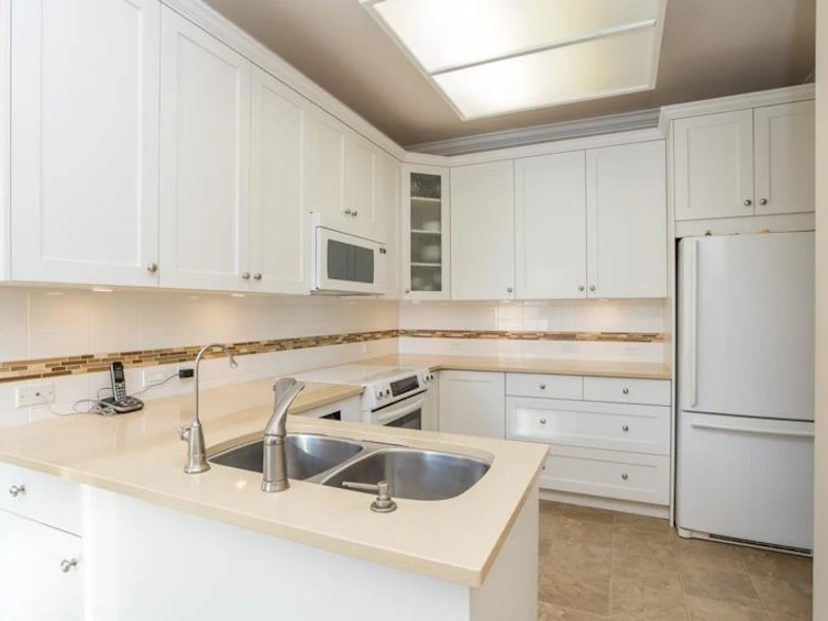 207-7671 Abercrombie Drive, Richmond, BC, V6Y 3N3 - 9