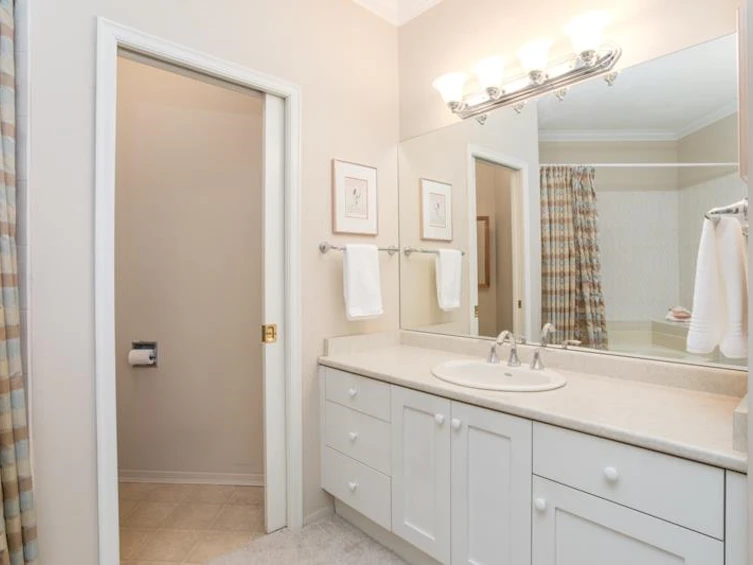 207-7671 Abercrombie Drive, Richmond, BC, V6Y 3N3 - 19