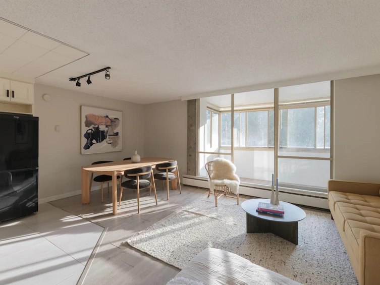 207-2012 Fullerton Avenue, North Vancouver, BC, V7P 3E3 - 7