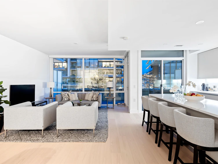 206-1331 Marine Drive, West Vancouver, BC, V7T 1B6 - 9