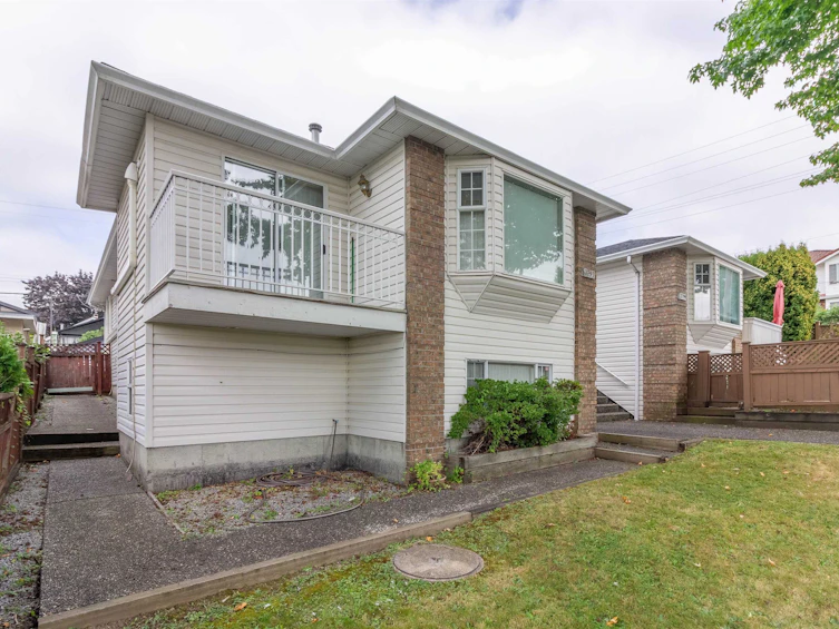 3797 Parker Street, Burnaby, BC, V5C 3B3 - 30