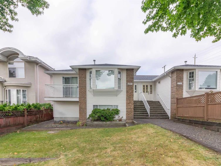 3797 Parker Street, Burnaby, BC, V5C 3B3 - 2