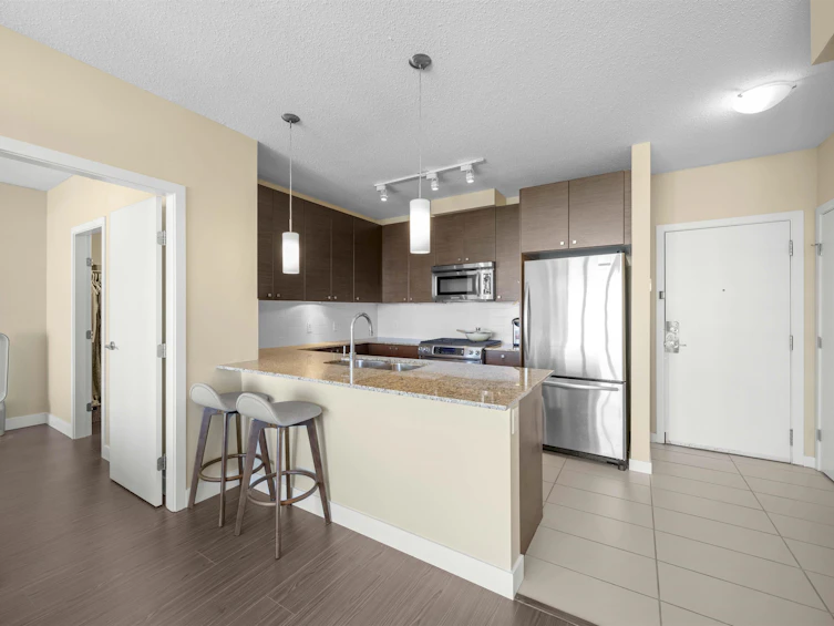 1705-7360 Elmbridge Way, Richmond, BC, V6X 0A5 - 5