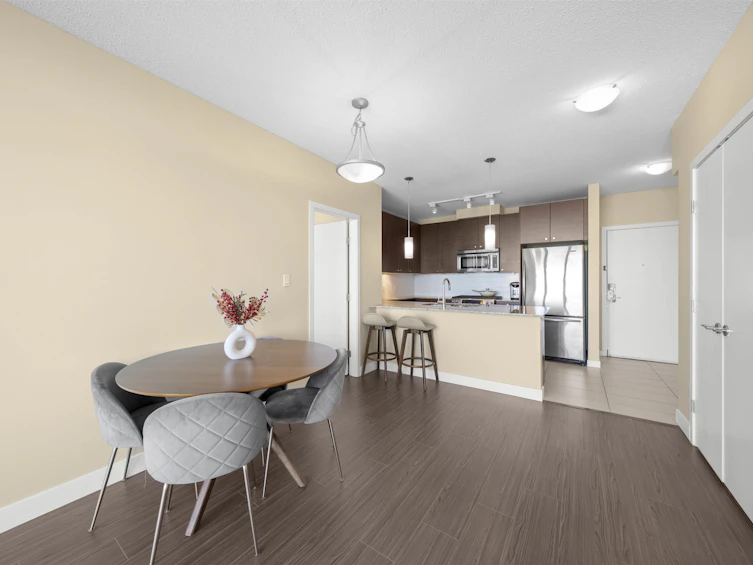 1705-7360 Elmbridge Way, Richmond, BC, V6X 0A5 - 6