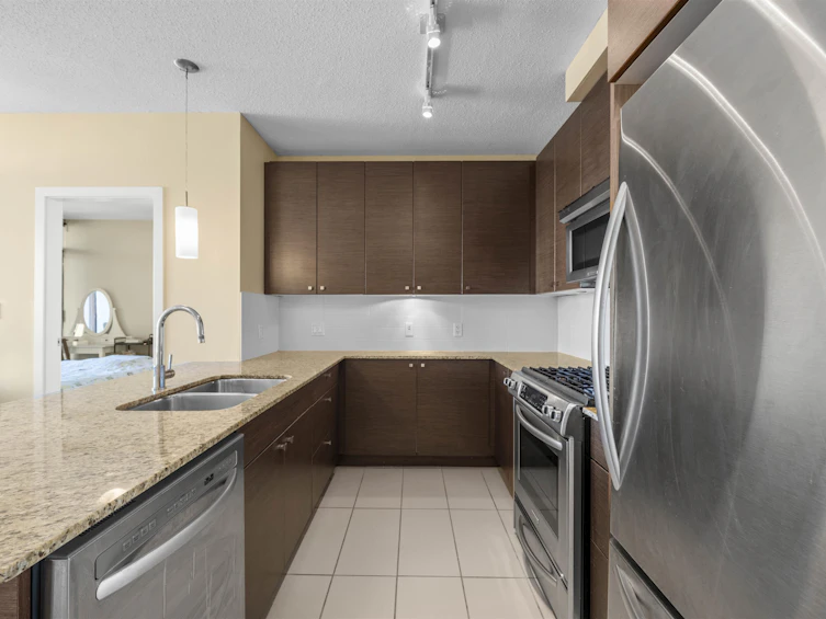 1705-7360 Elmbridge Way, Richmond, BC, V6X 0A5 - 7