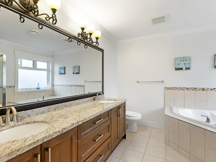 8109 212 Street, Langley, BC, V2Y 0E8 - 15