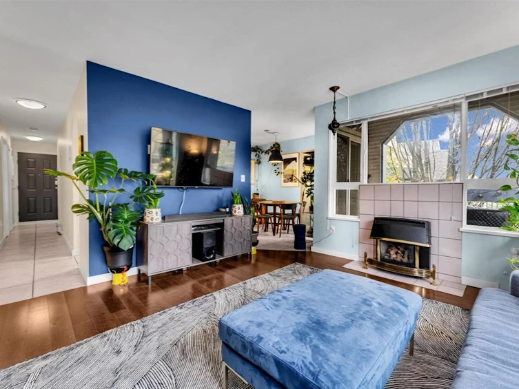 208-1641 Woodland Drive, Vancouver, BC, V5L 3S9 - 4