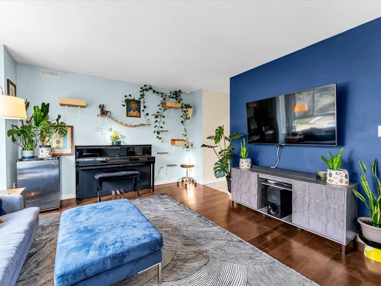 208-1641 Woodland Drive, Vancouver, BC, V5L 3S9 - 6