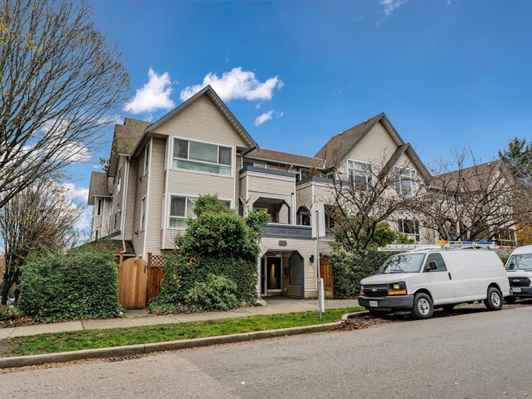 208-1641 Woodland Drive, Vancouver, BC, V5L 3S9 - 25