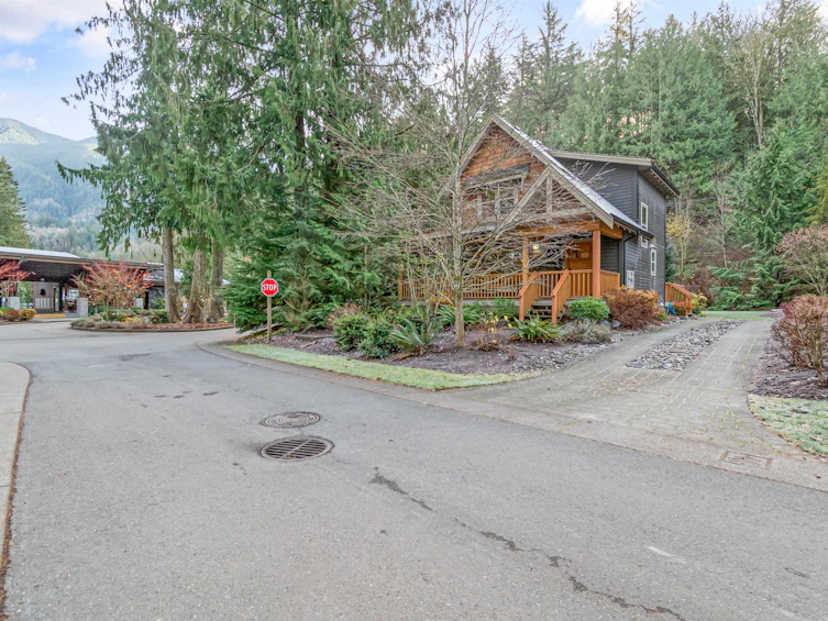 43580 Red Hawk Passage, Cultus Lake, BC, V2R 0E1 - 25