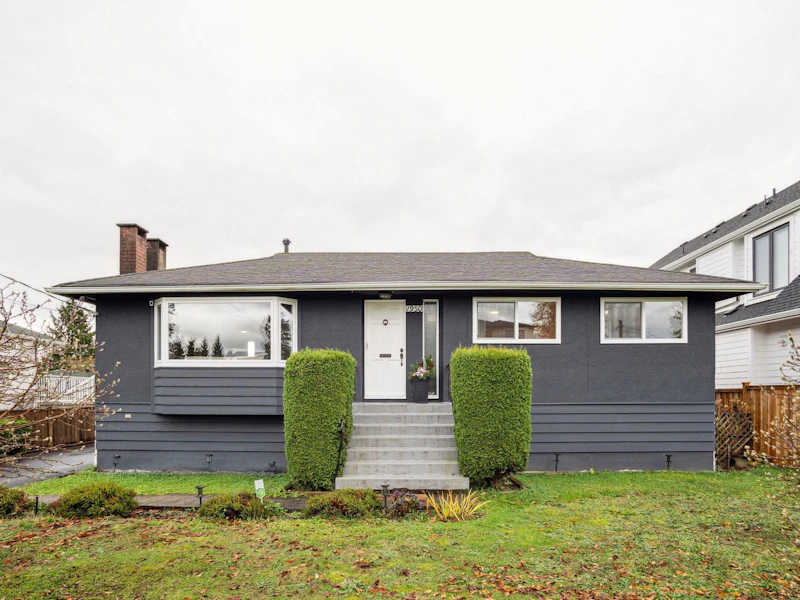 1950 Regan Avenue, Coquitlam BC V3J 3C2