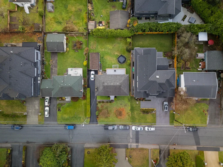 1950 Regan Avenue, Coquitlam, BC, V3J 3C2 - 36