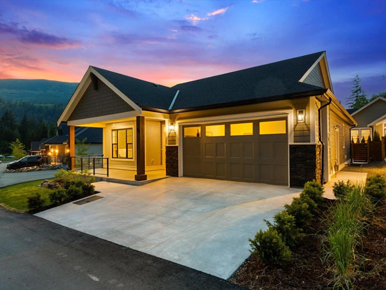 95-1880 Columbia Valley Road, Columbia Valley, BC, V2R 6G8 - 37