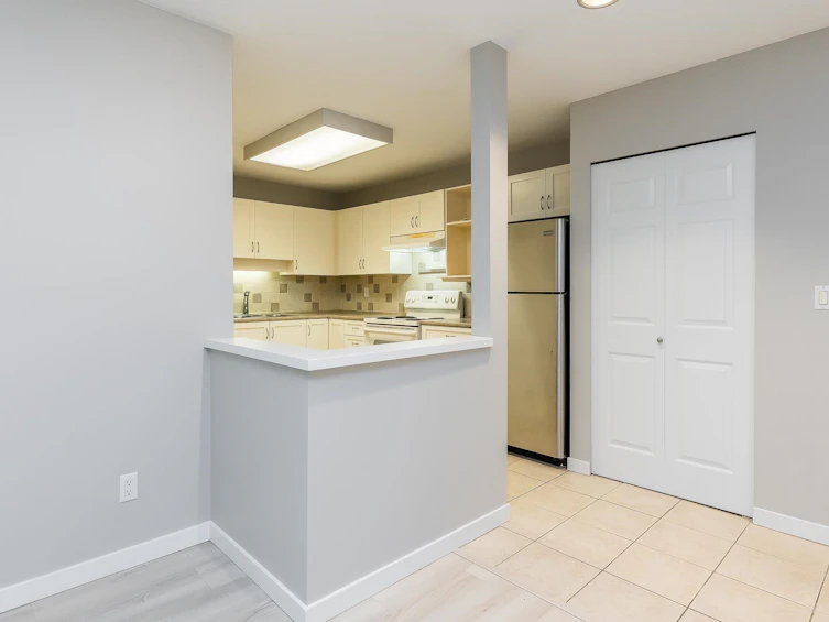 318-2700 Mccallum Road, Abbotsford, BC, V2S 6X9 - 5