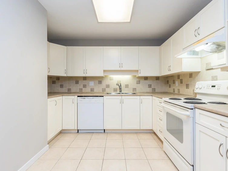 318-2700 Mccallum Road, Abbotsford, BC, V2S 6X9 - 8