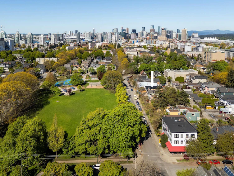 743 Keefer Street, Vancouver, BC, V6A 1Y6 - 2