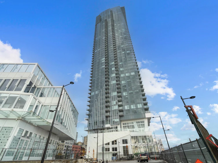 604-680 Quayside Drive, New Westminster, BC, V3M 0P2 - 24