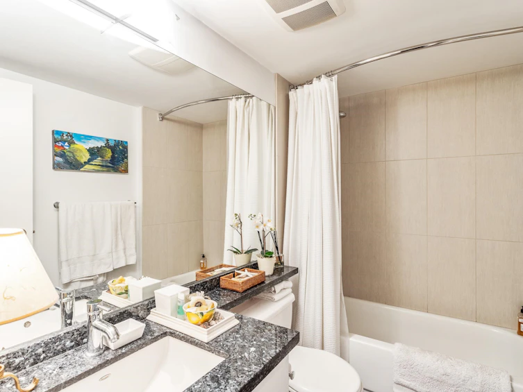 541-1515 W 2nd Avenue, Vancouver, BC, V6J 5C5 - 13