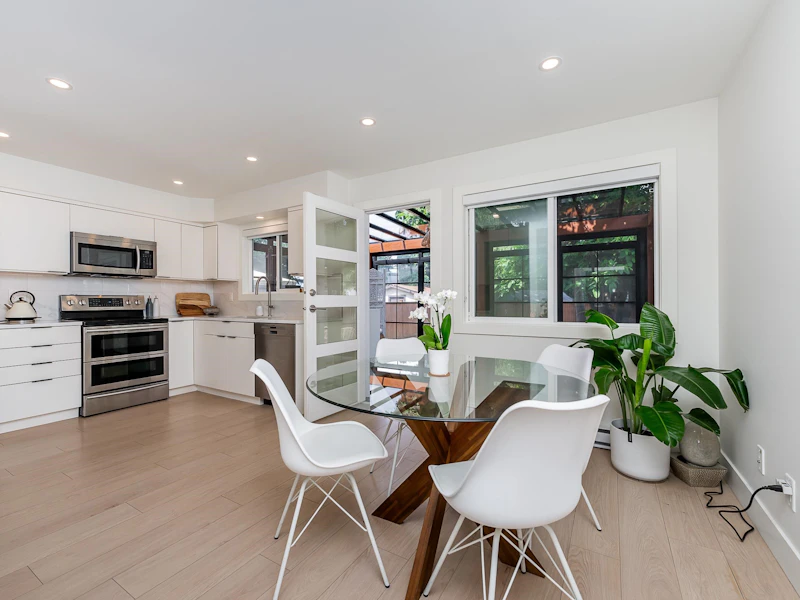 1932 Homfeld Place, Port Coquitlam BC V3C 4L8