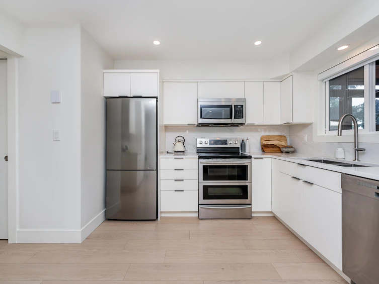 1932 Homfeld Place, Port Coquitlam, BC, V3C 4L8 - 5