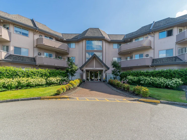102-21975 49 Avenue, Langley, BC, V3A 8J7 - 2
