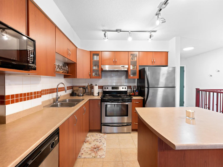 106-160 Shoreline Circle, Port Moody, BC, V3H 0B2 - 10