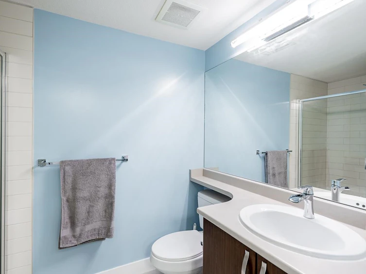 207-13555 Gateway Drive, Surrey, BC, V3T 0B5 - 28