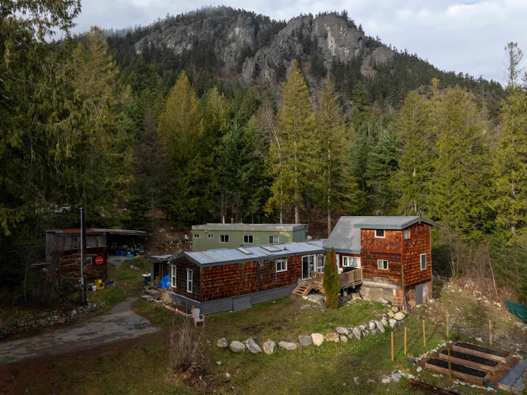 1793 Reid Road, Pemberton, BC, V0N 2K0 - 17