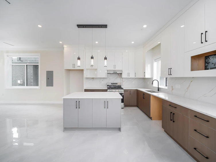 5531 Slocan Street, Vancouver, BC, V5R 2A9 - 7
