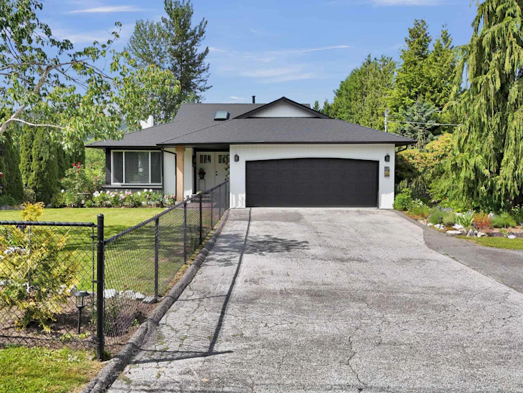 34085 York Avenue, Mission, BC, V2V 6Y5 - 2