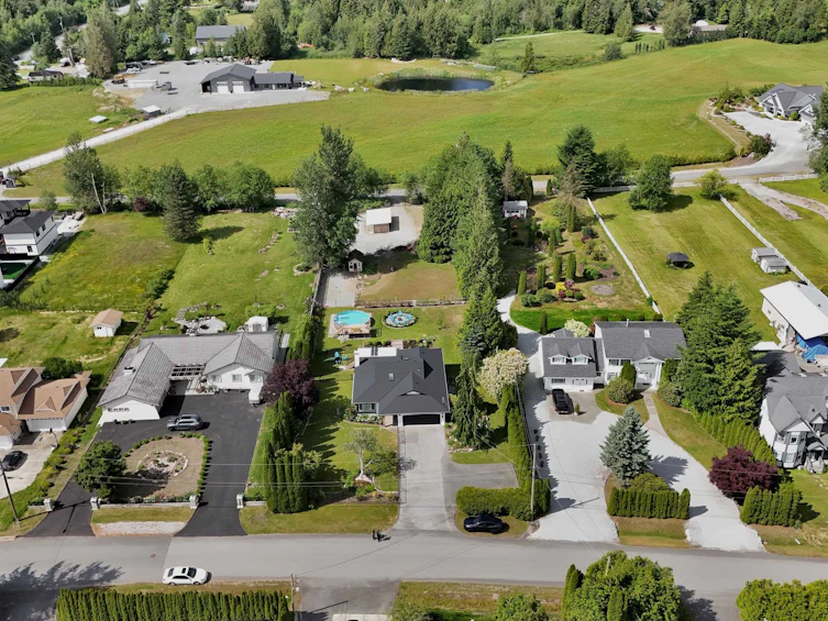 34085 York Avenue, Mission, BC, V2V 6Y5 - 32