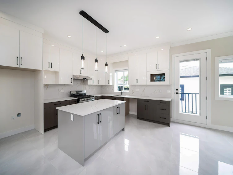 5529 Slocan Street, Vancouver, BC, V5R 2A9 - 8