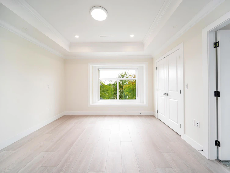 5529 Slocan Street, Vancouver, BC, V5R 2A9 - 11