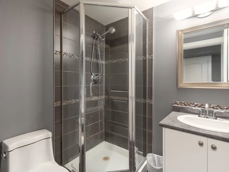 12525 58a Avenue, Surrey, BC, V3X 0E8 - 35