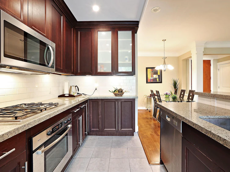 205-4685 Valley Drive, Vancouver, BC, V6J 5M2 - 6