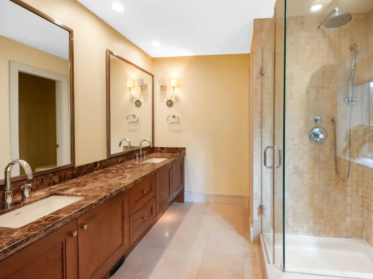 2556 Marr Creek Court, West Vancouver, BC, V7S 0A3 - 17