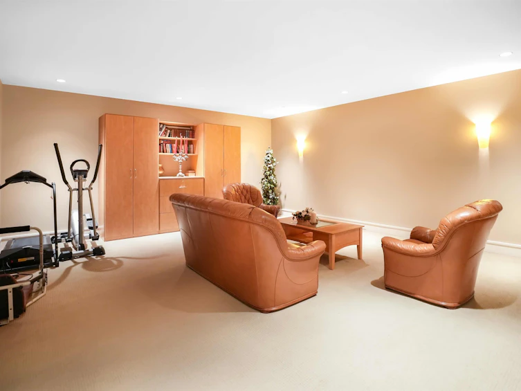 2556 Marr Creek Court, West Vancouver, BC, V7S 0A3 - 19