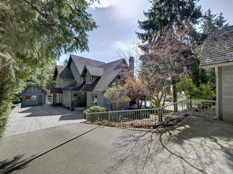 1799 Lower Road, Roberts Creek, BC, V0N 2W6 - 8