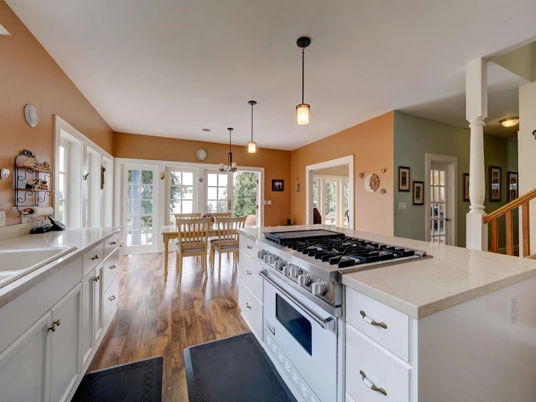 1799 Lower Road, Roberts Creek, BC, V0N 2W6 - 17