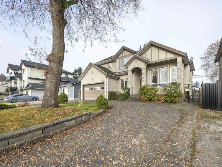 13305 87b Avenue, Surrey, BC, V3W 6B9 - 2