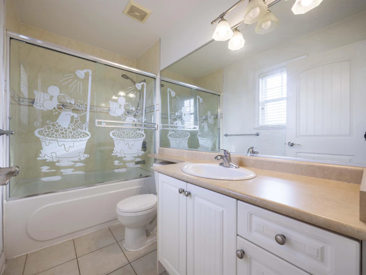 13305 87b Avenue, Surrey, BC, V3W 6B9 - 28