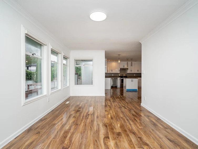 13027 61 Avenue, Surrey, BC, V3X 2H4 - 13